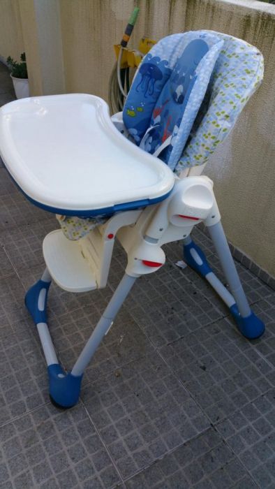 Cadeira de refeição chicco (como nova)