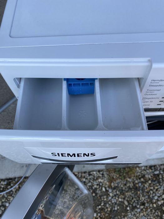 Pralka automatyczna Siemens IQ700.