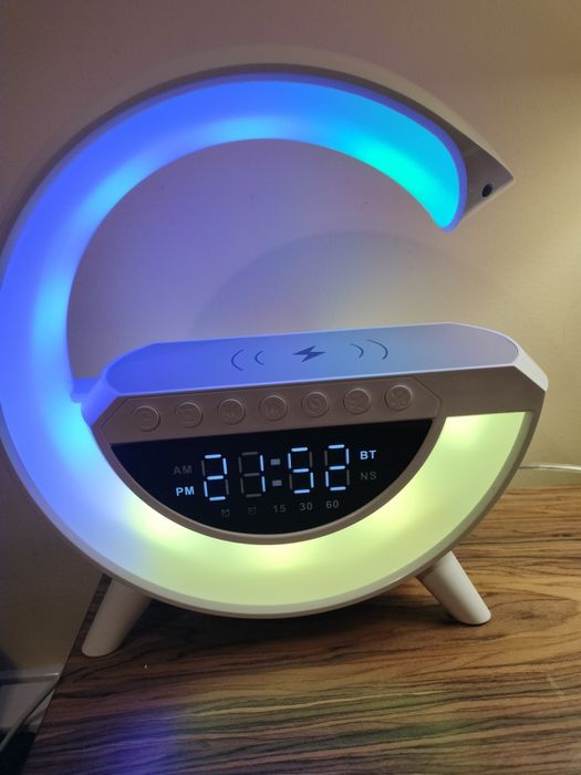 Led wireless charging speaker