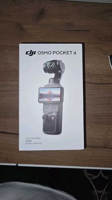DJI Pocket 4 Combo