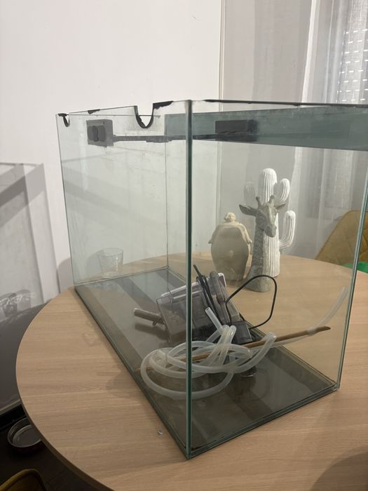 Vendo aquario grande