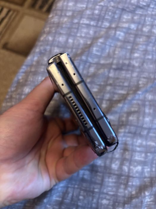 Samsung Fold 4 запчастини