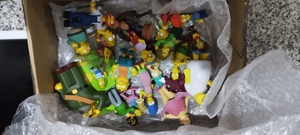 Grande lote figuras simpsons