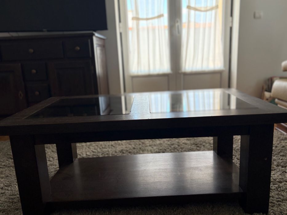 Mesa de centro de madeira