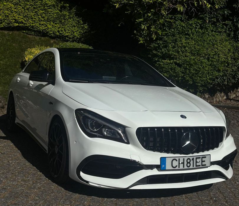 Mercedes-Benz CLA 180 7G-DCT AMG Line