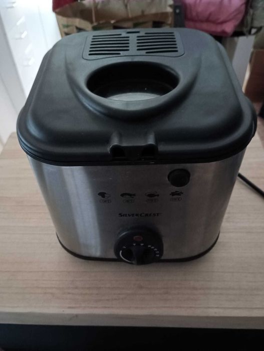 Mini Fritadeira Elétrica SilverCrest