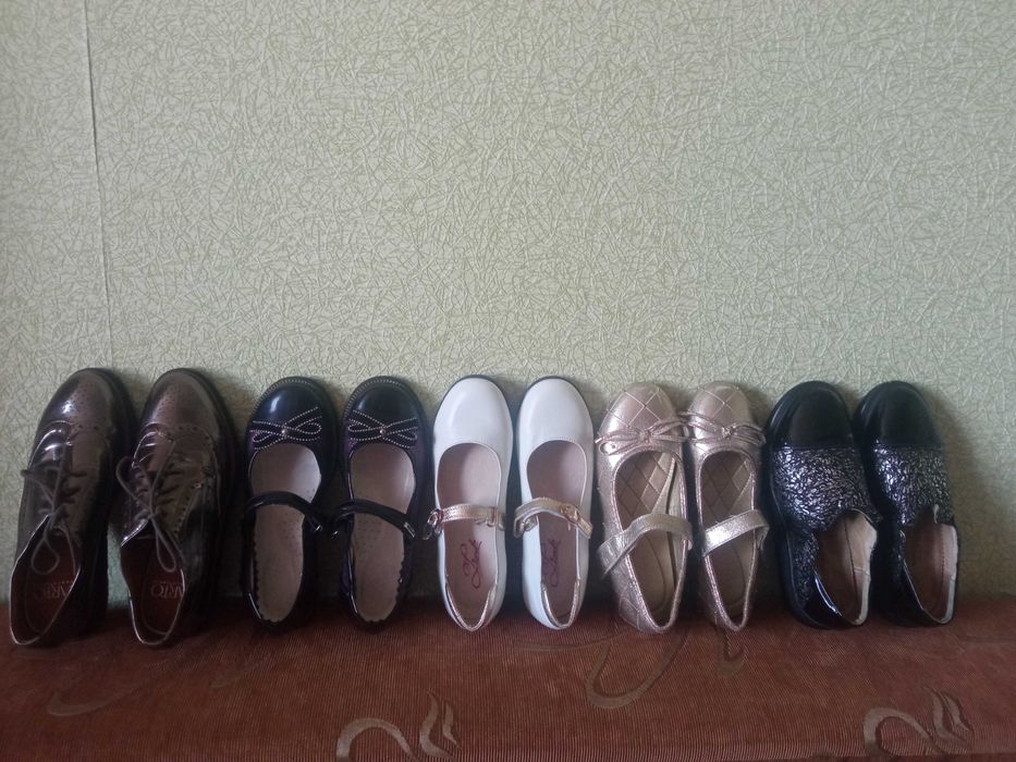 набор весенние туфли на девочку 34 размер