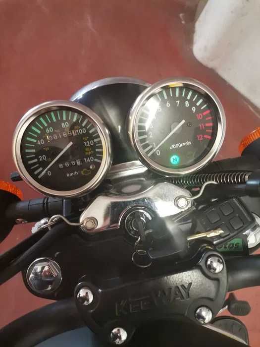 Keeway Superlight 125 - Como nova