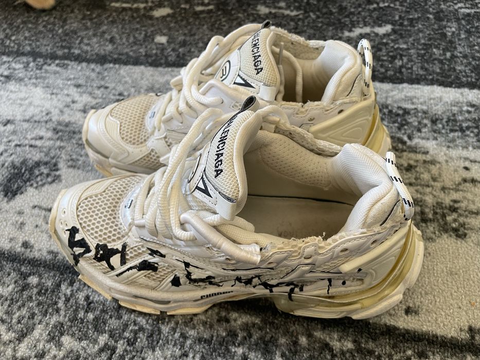 Balenciaga Runner