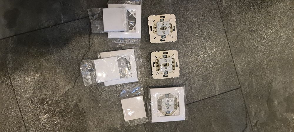 E fapel osprzęt elekteyczny