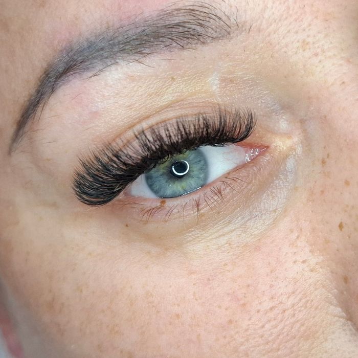 Stylizacja rzęs - Przedłużanie rzęs - Sosnowiec rzęsy