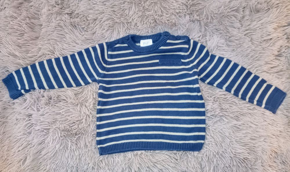 Elegancki sweterek w paski F&F 9-12M