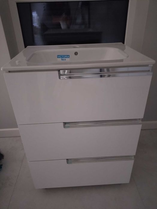 Meble łazienkowe nowe