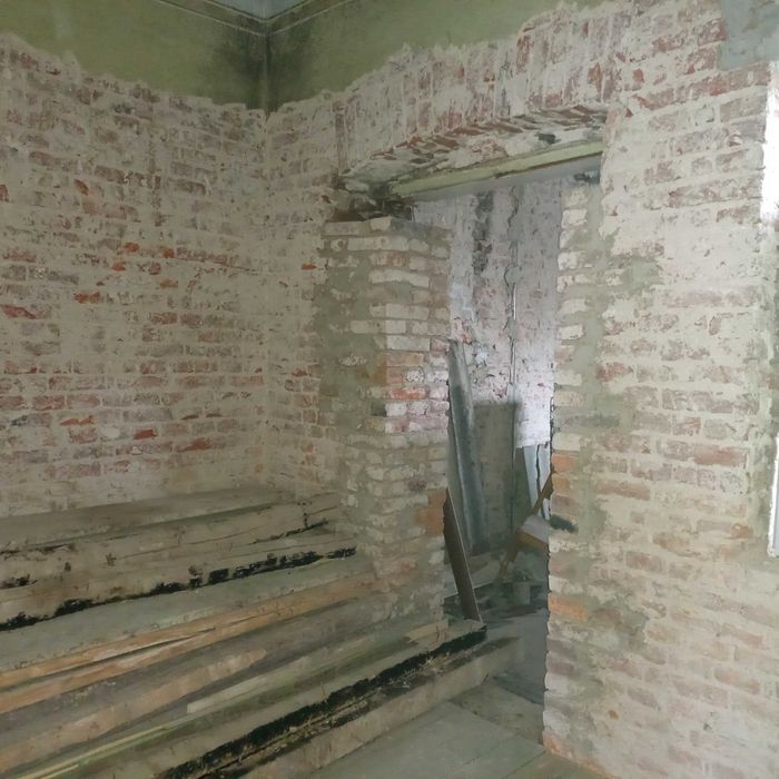 Продам двокімнатну квартирум.Самбір