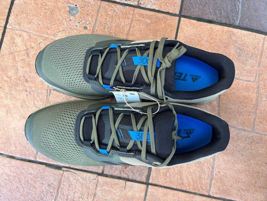 Кросівки Adidas Terrex Two Flow Trail Focus Olive (46.5 розмір)