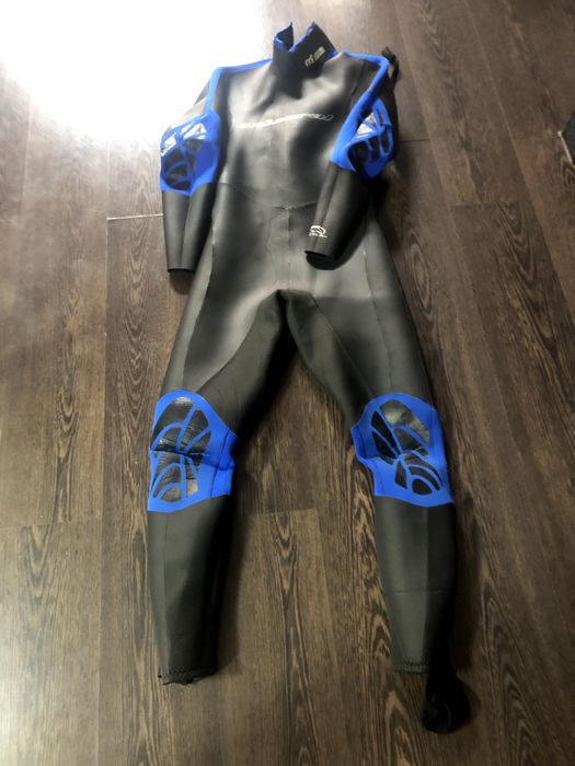 pianka mistral jetski, windsurfing, snorkeling, nurek 3mm rozm. 52