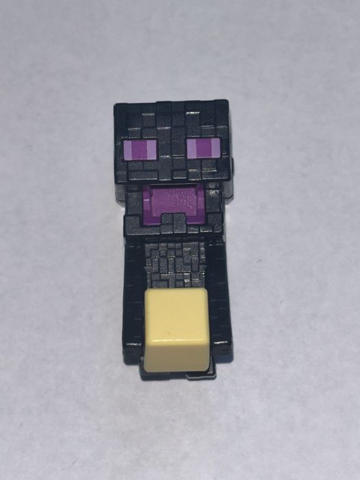 Figurki Minecraft Kinder Joy, Enderman