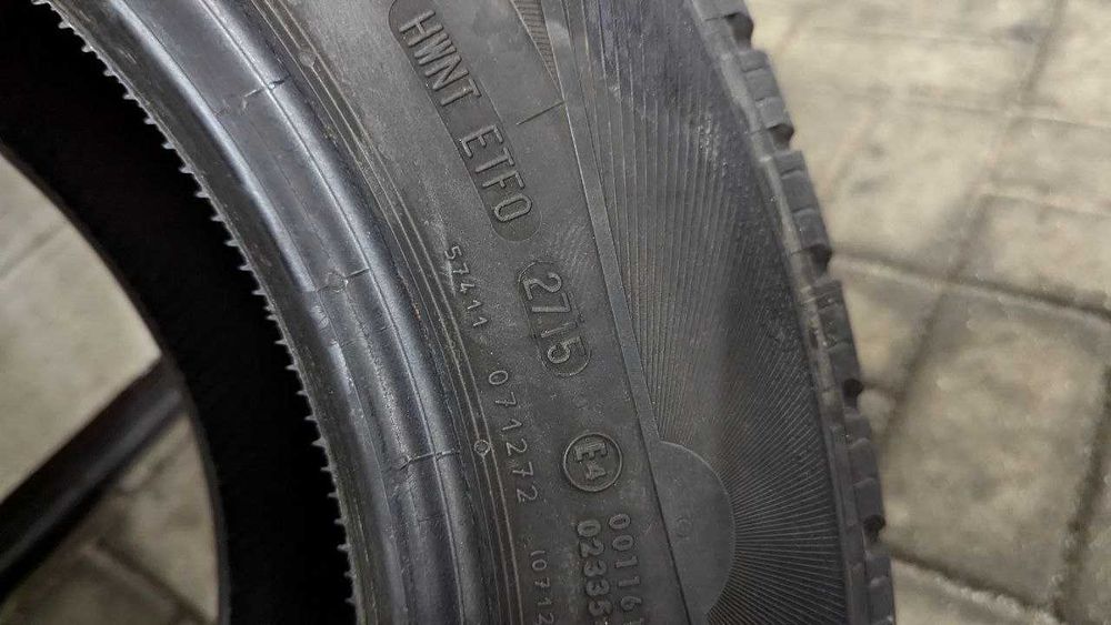 Шина розпаровка 215/70 R15C 109R Continental VancoCamper