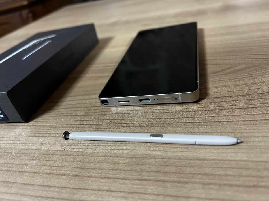 Samsung Galaxy S25 Ultra - Impecável | 100% Bateria