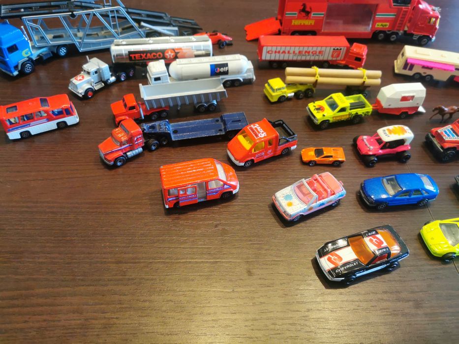 Resoraki Majorette 90 lata