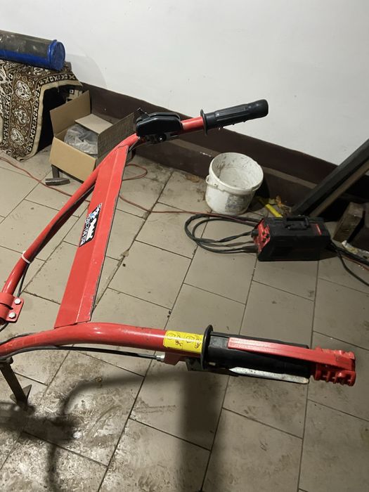 Продам мото культиватор хонда