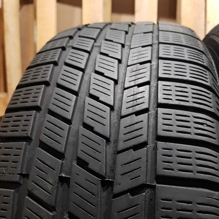 Pirelli  205/55/16 5.5мм Шини Зимові (2шт) з Європи б/в