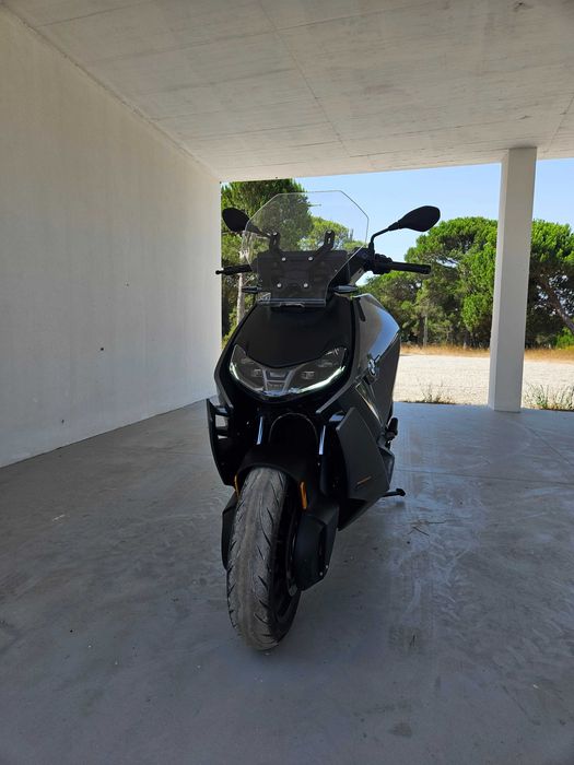 BMW CE04. Eléctrica. Full Extras. Como Nova