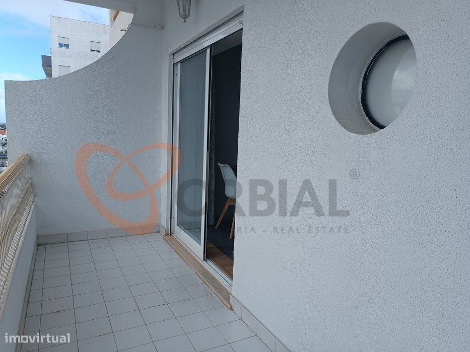 Apartamento T1 totalmente renovado para venda em Albufeira