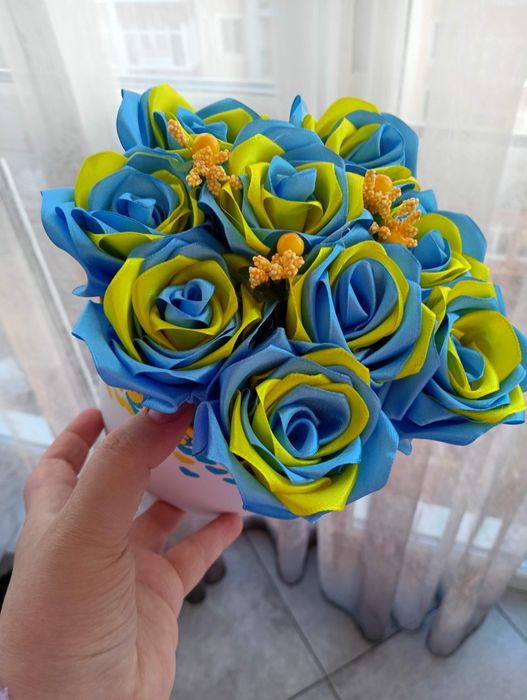 Букети з атласної стрічки