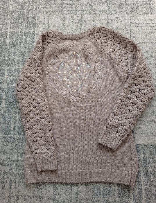 Sweter ładnie tkany splot wełniany wełna