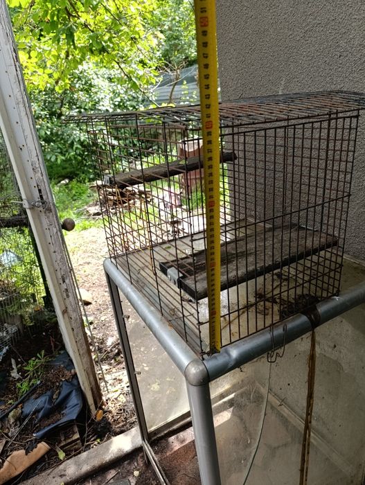 Клетки металлические