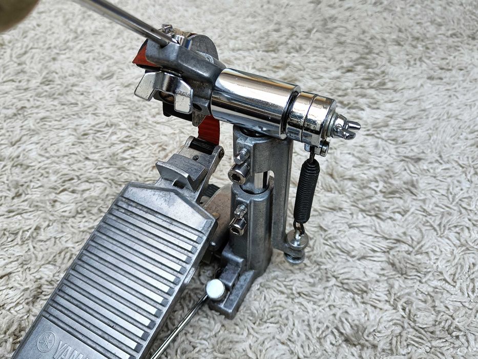 Stopa pojedyncza perkusyjna YAMAHA PROFESSIONAL MODEL FP-910