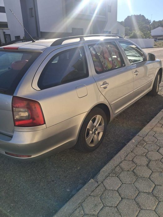 Carro en óptimo estado