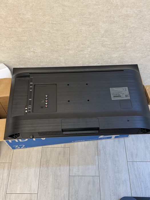 Телевизор samsung n4000 (32)