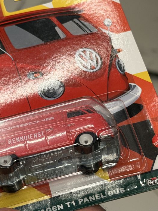 Hot Wheels Premium Volkswagen T1 Panel Bus Porsche Deutschland Design