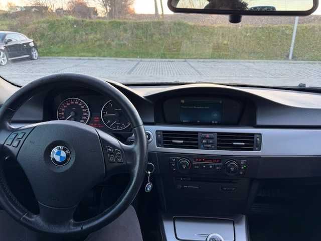 BMW E90 320D 163KM XENON