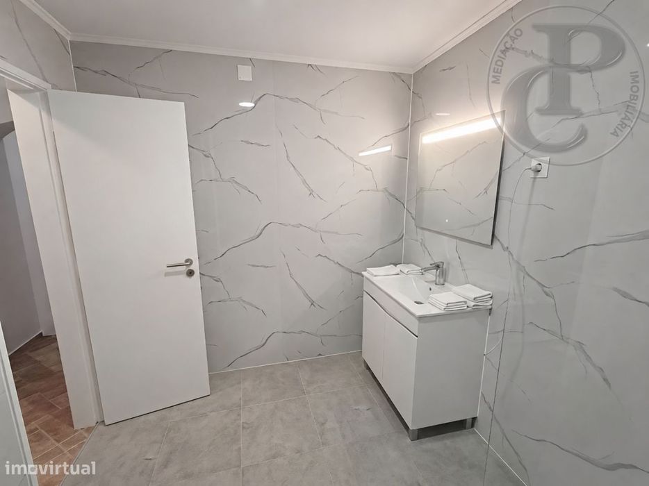 Apartamento T4 na Cruz de Pau