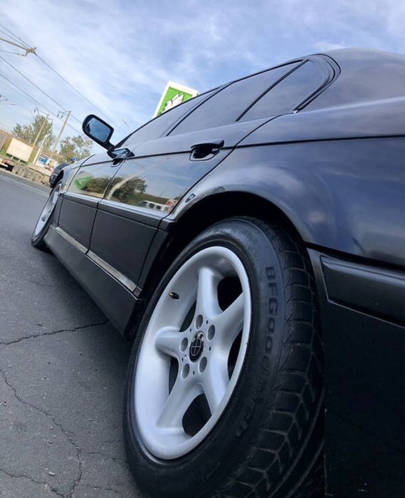 Bmw 740i в хорошем состоянии