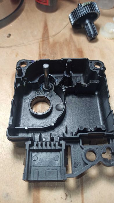 Моторчик привод заслонки печки Додж Джорни Dodge Journey