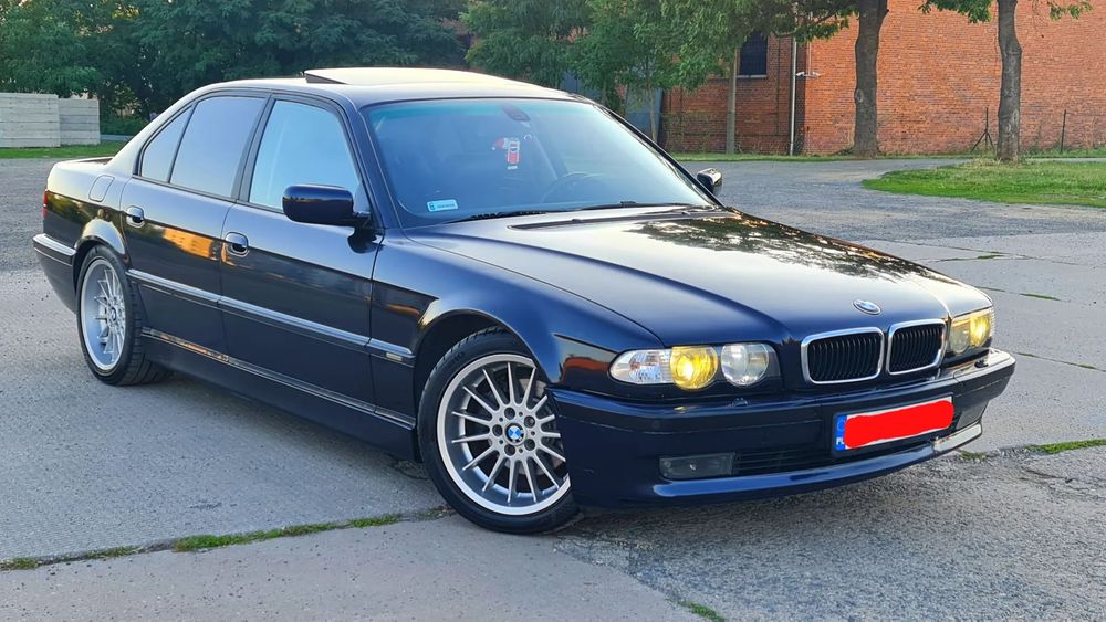 BMW Seria 7