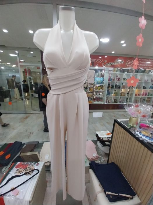 Mobiliário  para  loja  roupa