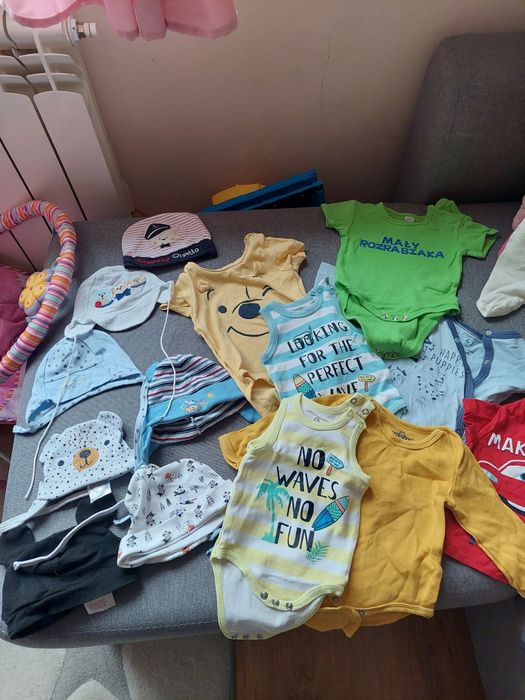 Ubranka dla chłopca 62