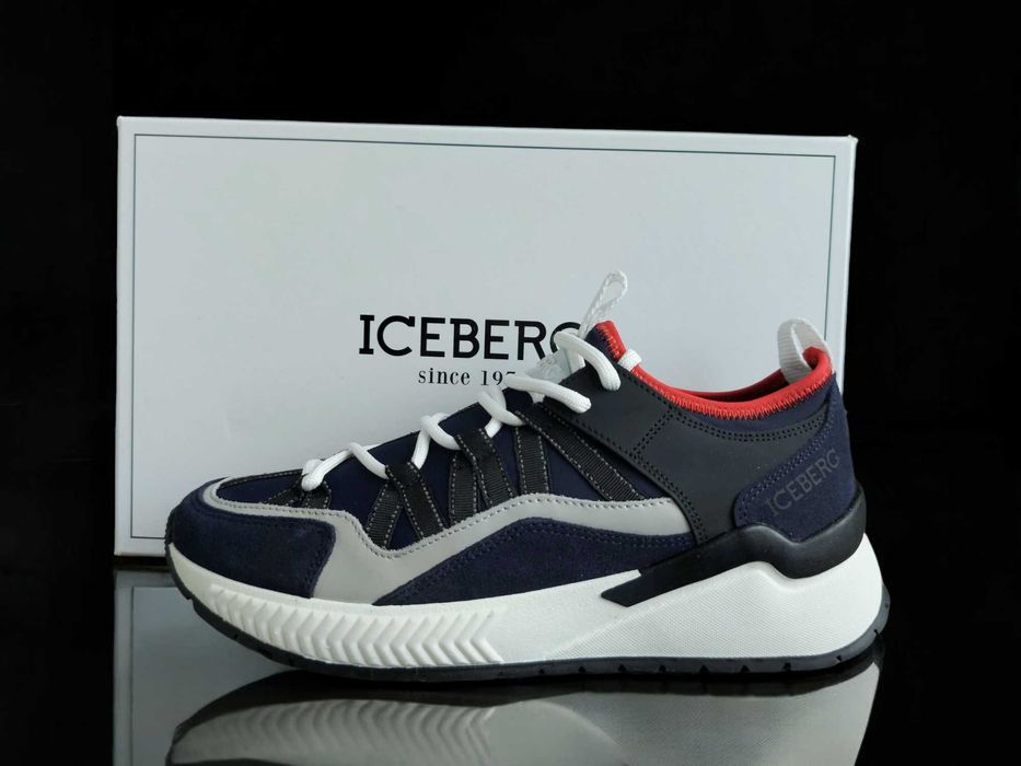 Оригинал  кроссовки 42р. Iceberg Италия