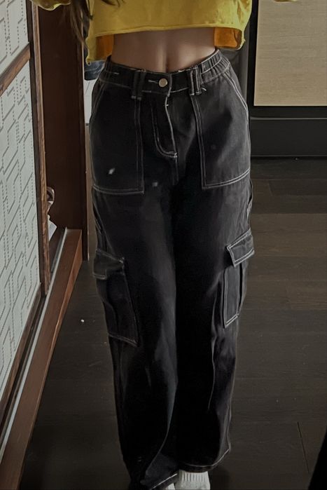 чорні карго штани