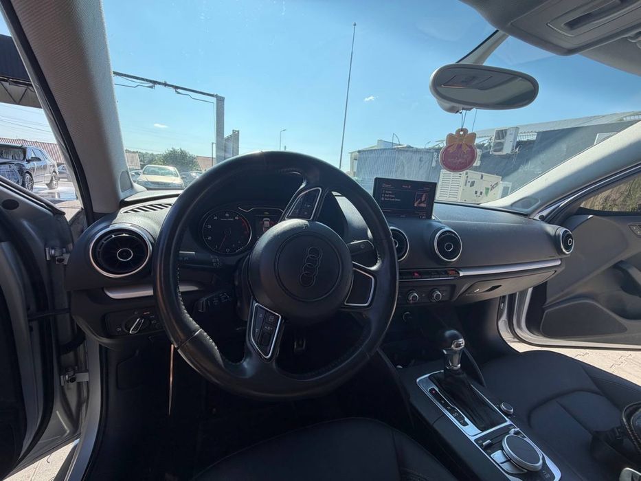 audi  А3    2015