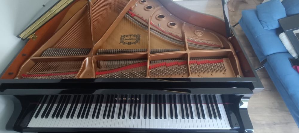 Piano Yamaha GB1