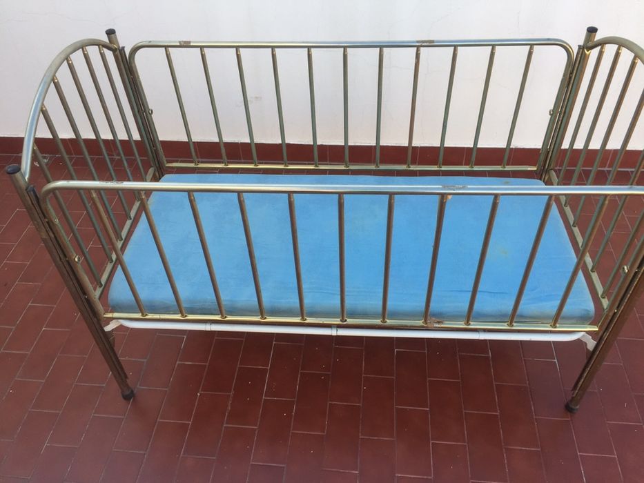 Cama de criança (comprimento_1.35cm)