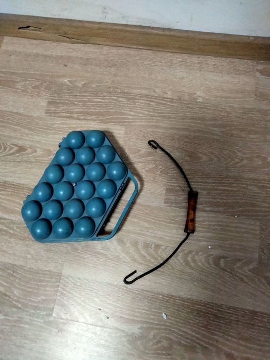 Хозяйственный инвентарь разный ..