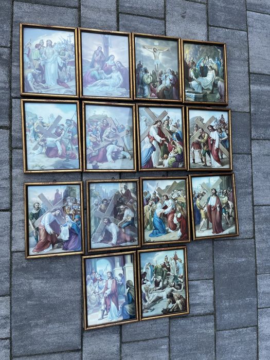 Piekna kompletna  droga krzyzowa