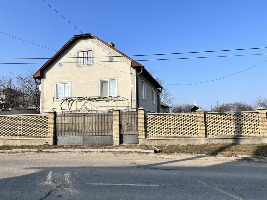 Будинок вул. Лозівська